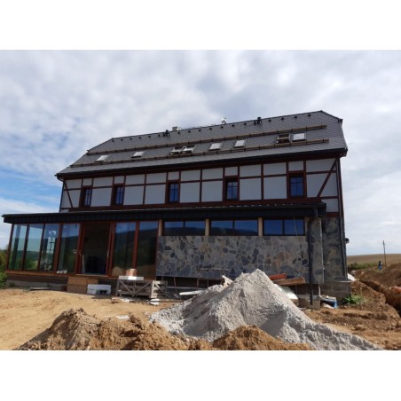 Dubové dřevěné hrázdění