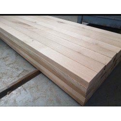 Hoblované dubové přířezy